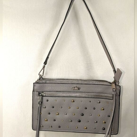 JUICY COUTURE GRAY AUDRINA SHOULDER BAG WRISTLET WITH TRI-COLOR STUDS. - Picture 1 of 8